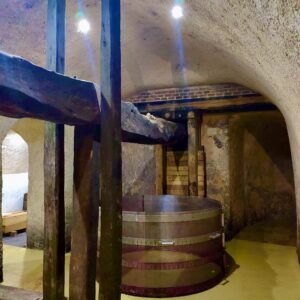 BODEGA EME EN FUENSALDAÑA